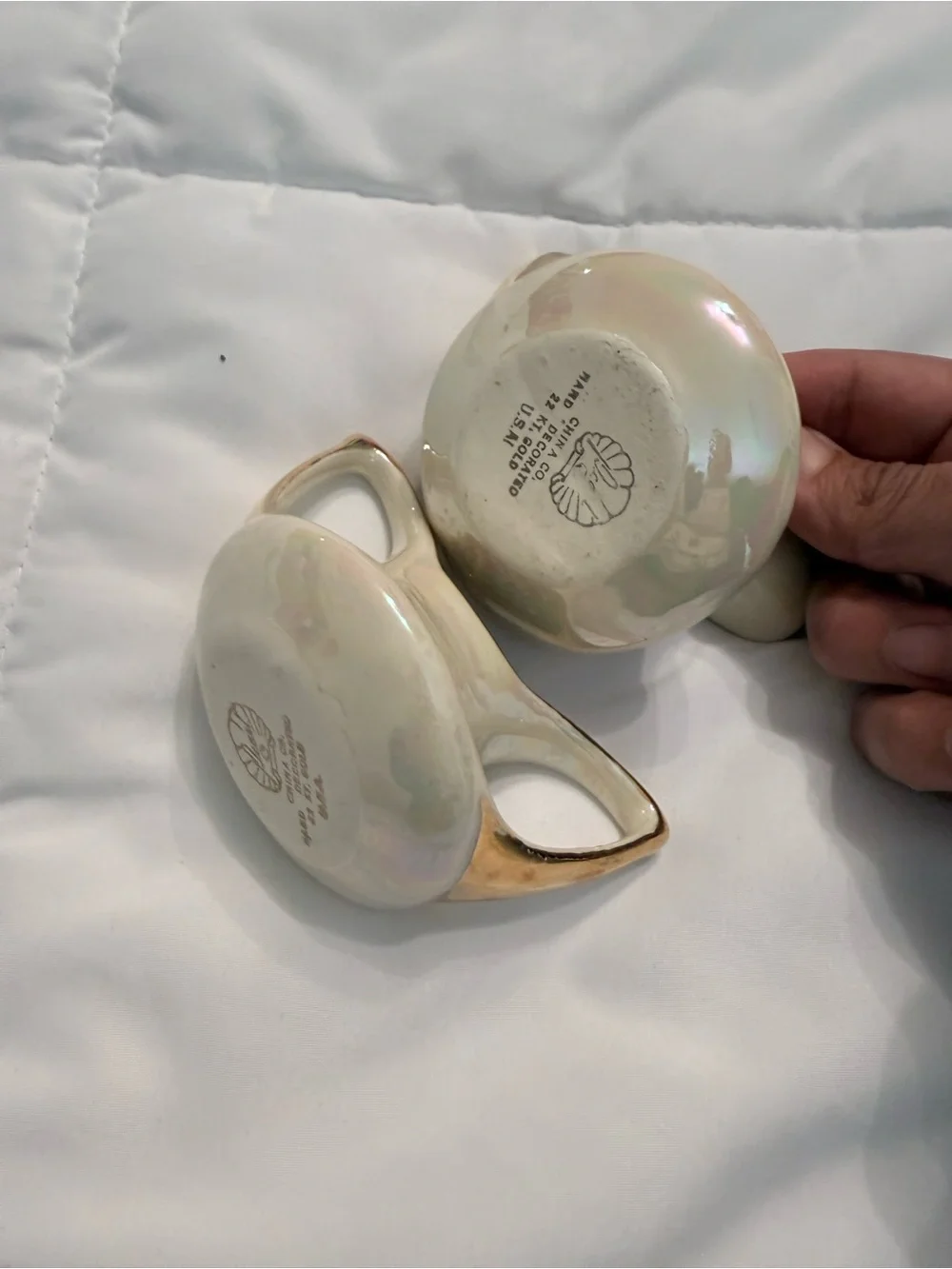 Pearlescent Cream Ceramic Creamer and Sugar Bowl with Gold Trim